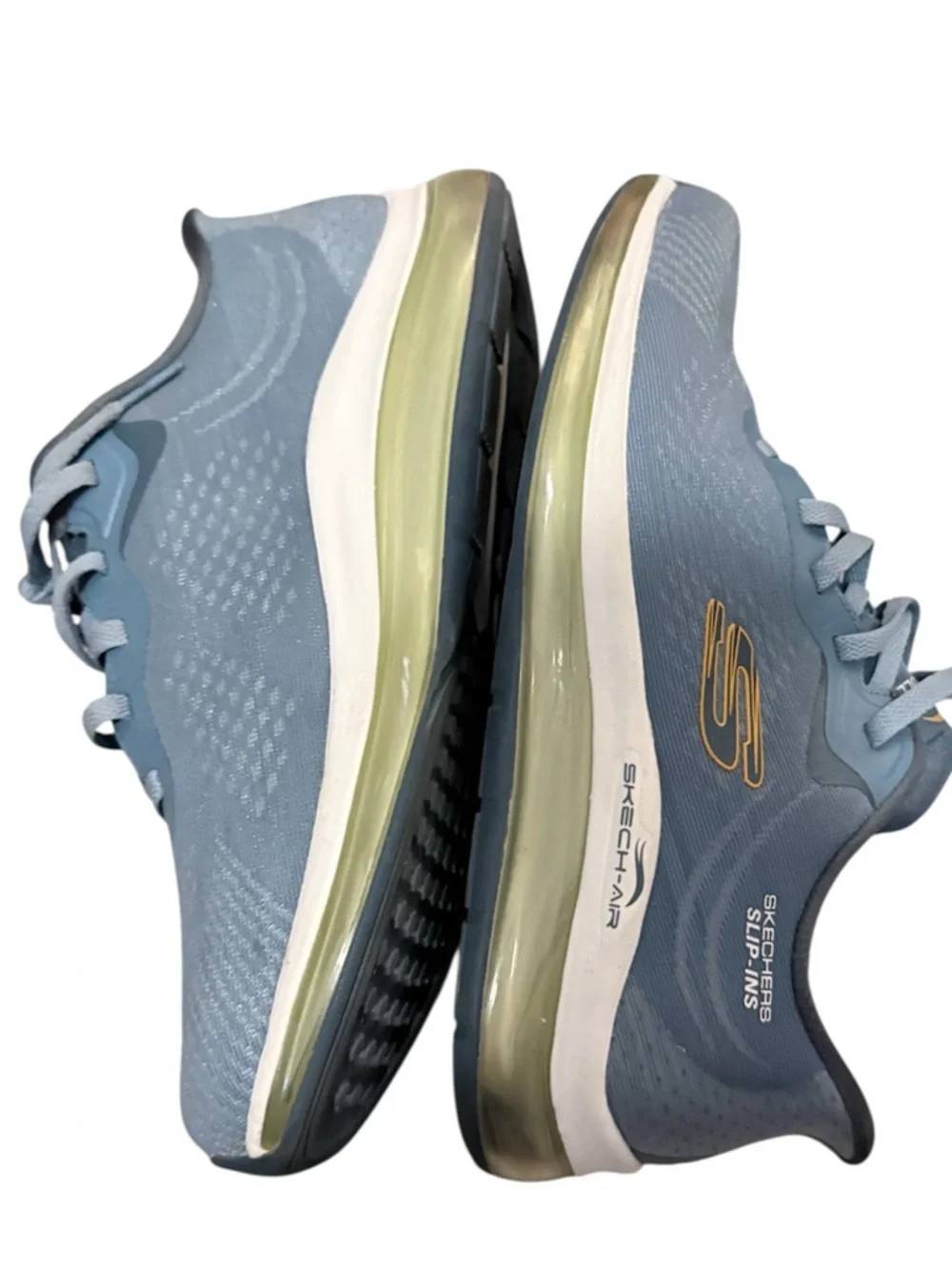 Sketchers Saire Hands Free sketch Air Element men’s 9 slip in blue sneakers